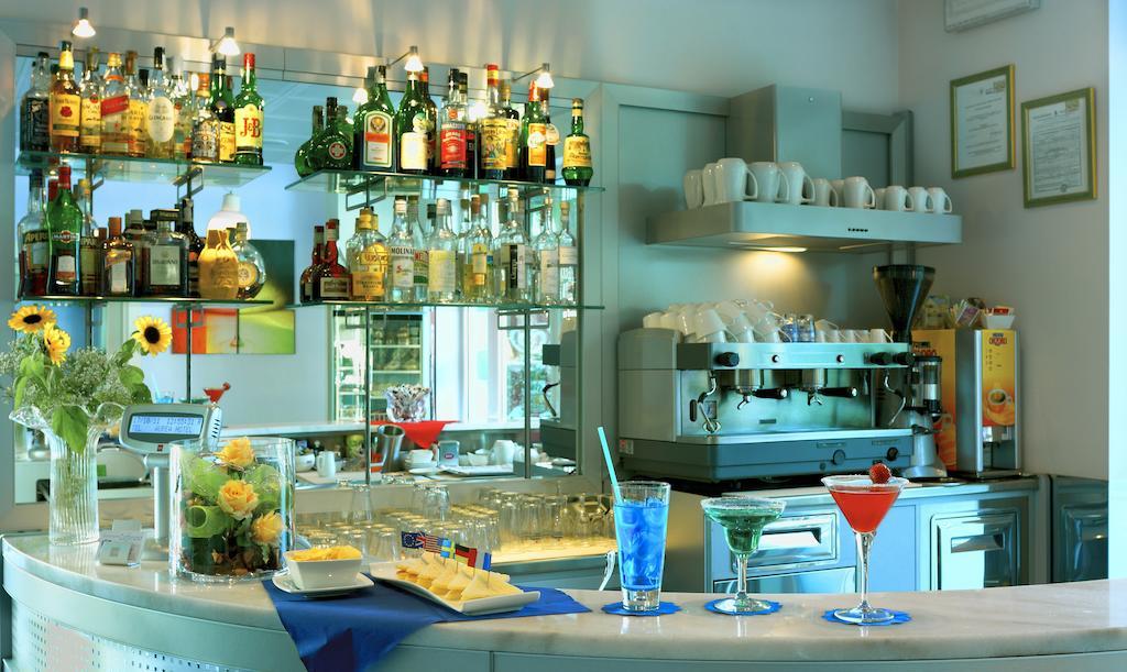 Aurea Hotel Tortoreto Eksteriør billede